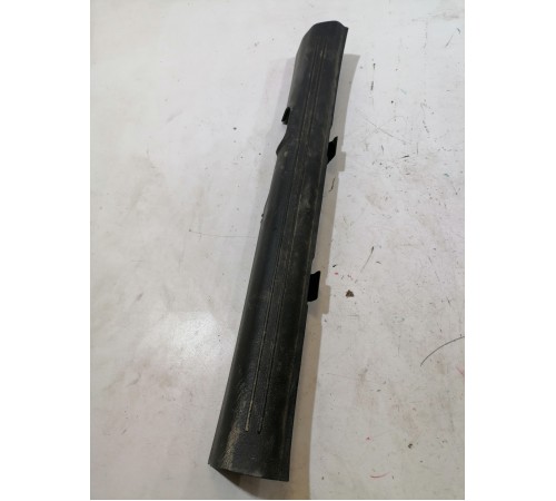 Накладка порога передняя левая внутренняя