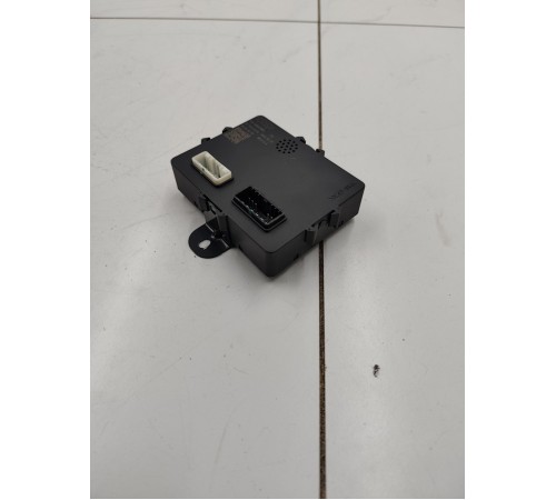 Блок управления крышки багажника