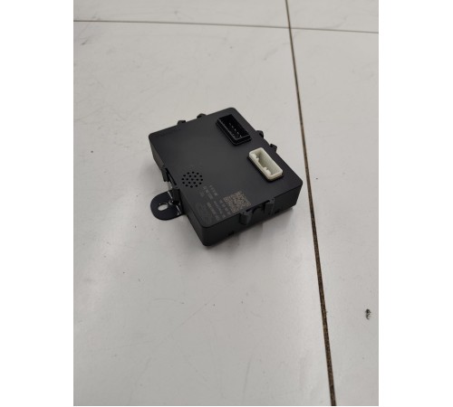 Блок управления крышки багажника