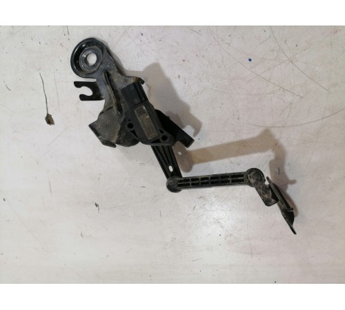 Датчик высоты кузова задний правый