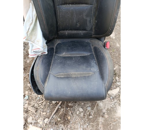 Сиденье переднее правое