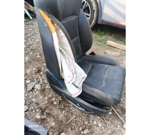 Сиденье переднее правое