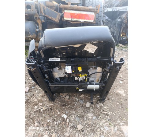 Сиденье переднее правое