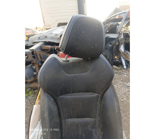 Сиденье переднее правое