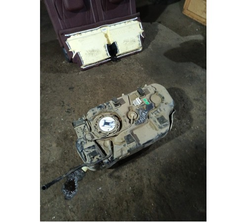 Бак топливный