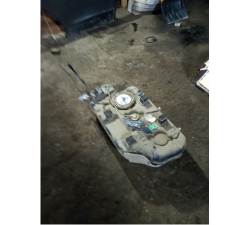 Бак топливный