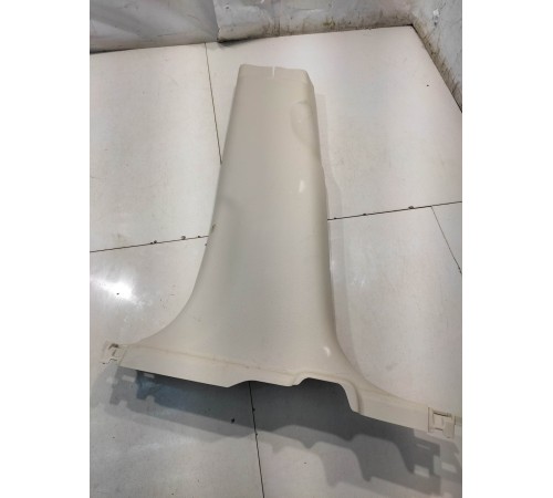 Обшивка центральной стойки (левая, нижняя)