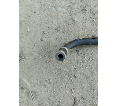 Патрубок системы охлаждения