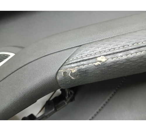 Обшивка двери передняя левая