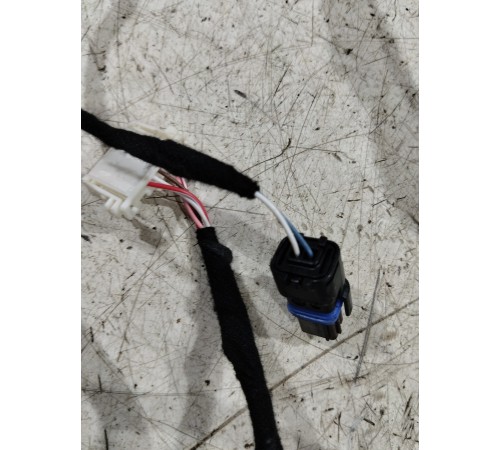 Электропроводка двери задняя правая