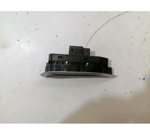 Блок кнопок памяти сиденья