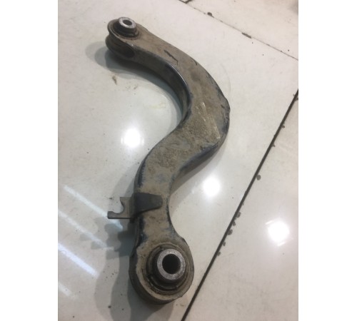 Рычаг подвески (задний, левый)