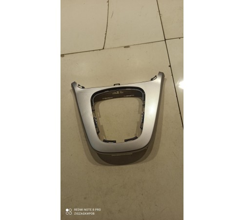 Накладка центральной консоли декоративная