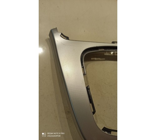 Накладка центральной консоли декоративная