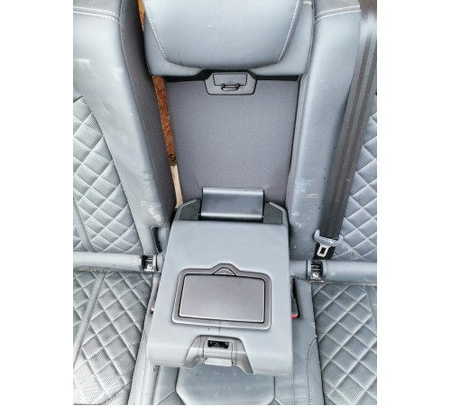 Задний ряд сидений