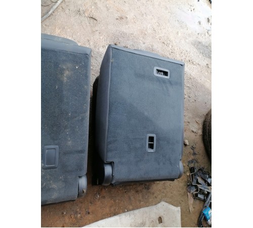 Задний ряд сидений