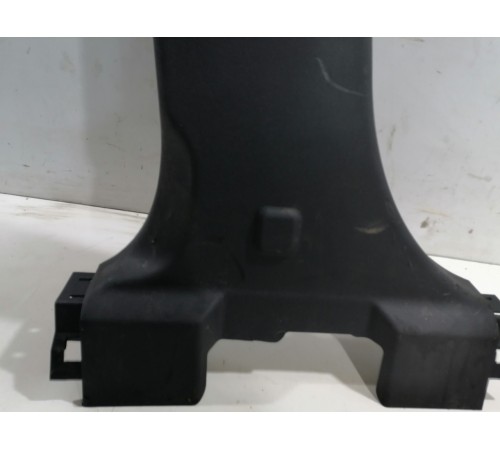 Обшивка центральной стойки левая нижняя