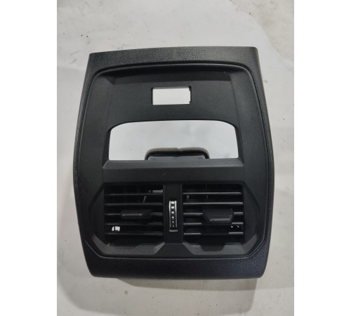 Накладка центральной консоли задняя