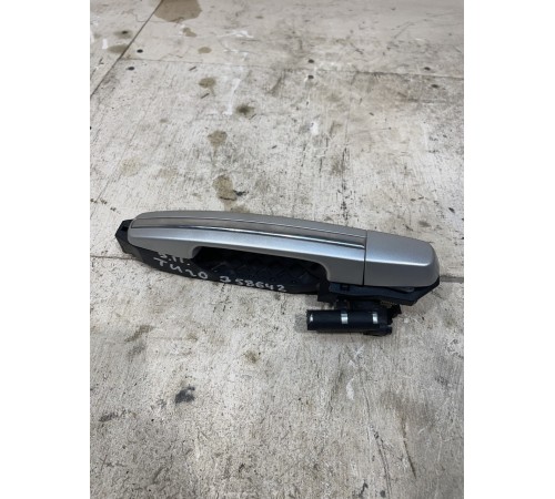 Ручка двери наружная задняя правая