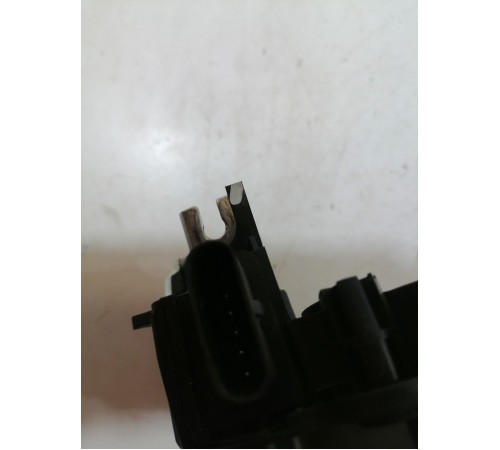 Замок двери передний правый