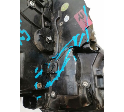 Замок двери передний правый