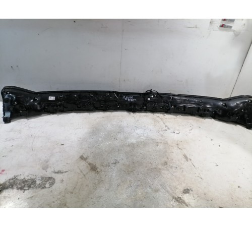 Центральный фонарь крышки багажника