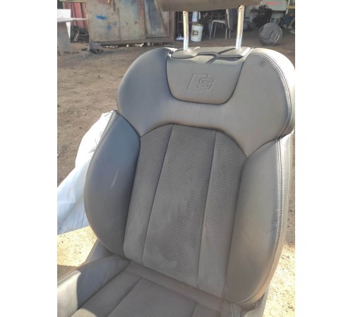 Сиденье(переднее правое)