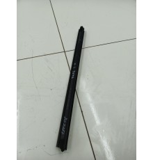 Уплотнитель стекла задний правый внутренний