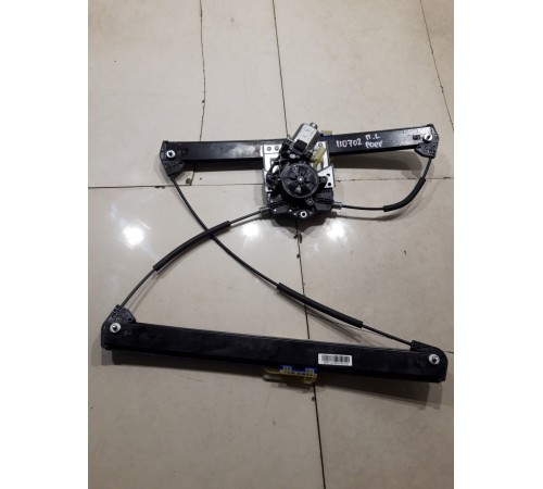 Стеклоподъемник (передний левый)