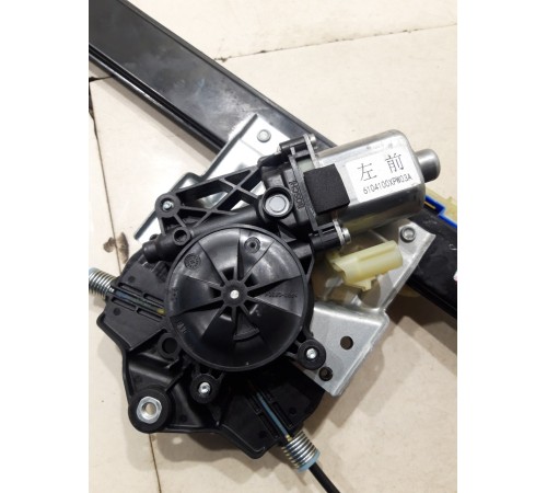 Стеклоподъемник (передний левый)