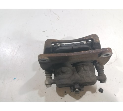 Суппорт передний правый