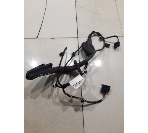 Электропроводка двери (задняя левая)