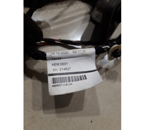 Электропроводка двери (задняя левая)