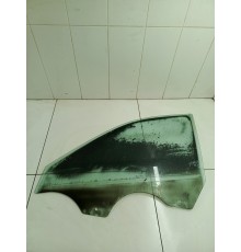 Стекло двери переднее левое
