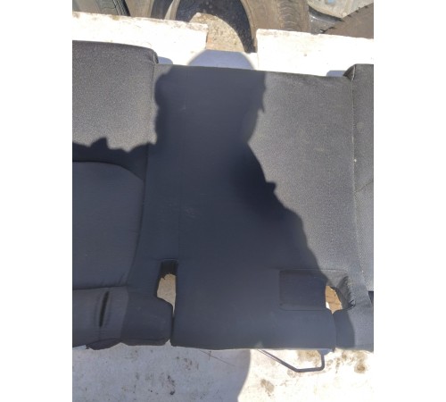 Сиденье заднего ряда низ