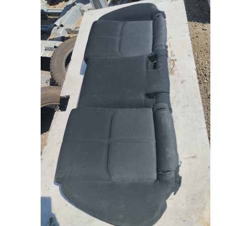 Сиденье заднего ряда низ