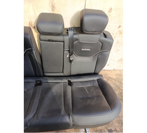 Задний ряд сидений