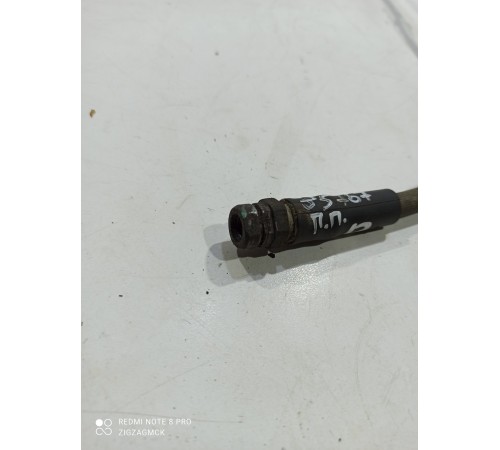 Тормозной шланг(передний правый)