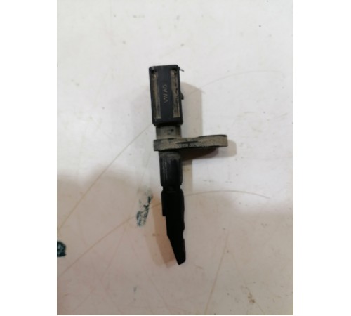 Датчик ABS передний левый