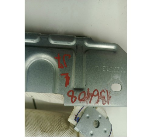 Подушка безопасности боковая левая