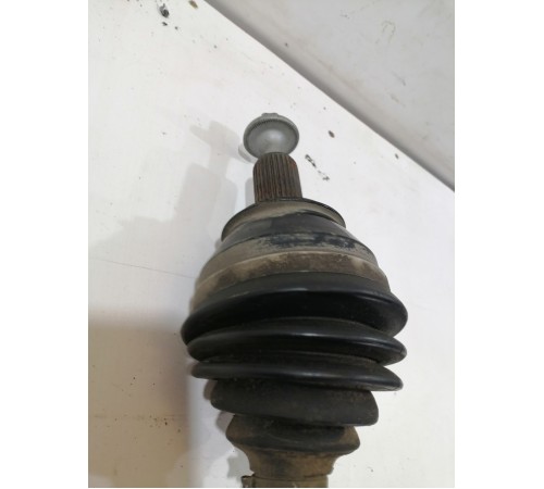 Привод полуось передний левый