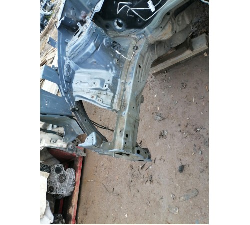 Лонжерон (четверть) передний правый