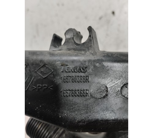 Резонатор воздушного фильтра