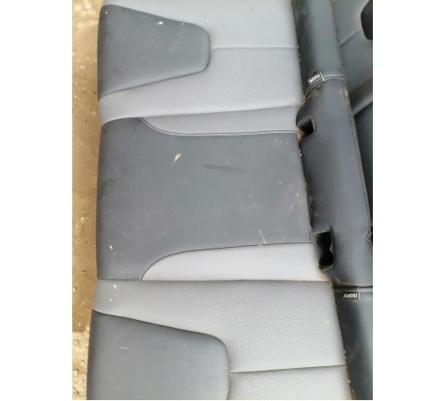 Задний ряд сидений