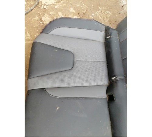 Задний ряд сидений