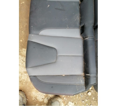 Задний ряд сидений