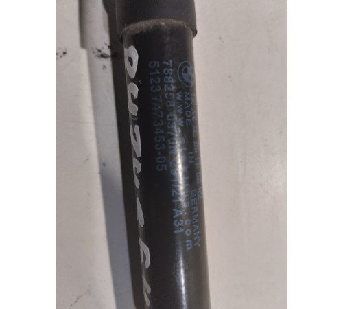 Амортизатор капота(правый)