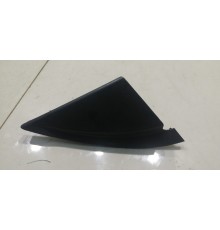 Уголок двери (передний, правый)