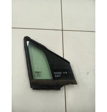 Глухое стекло передней правой двери