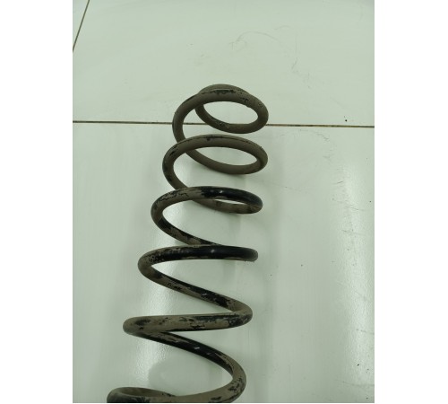 Пружина подвески задняя